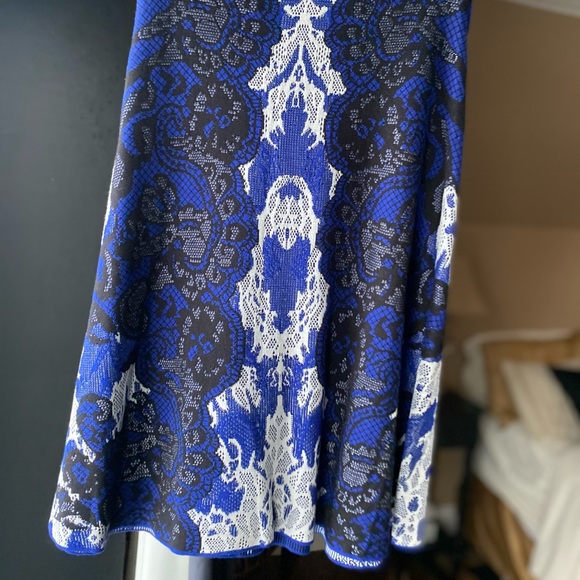 BCBG Lace Print Knit SET (Top and Skirt!) - Picture 6 of 10